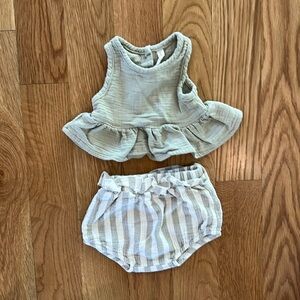 Quincy Mae Baby Girl Outfit